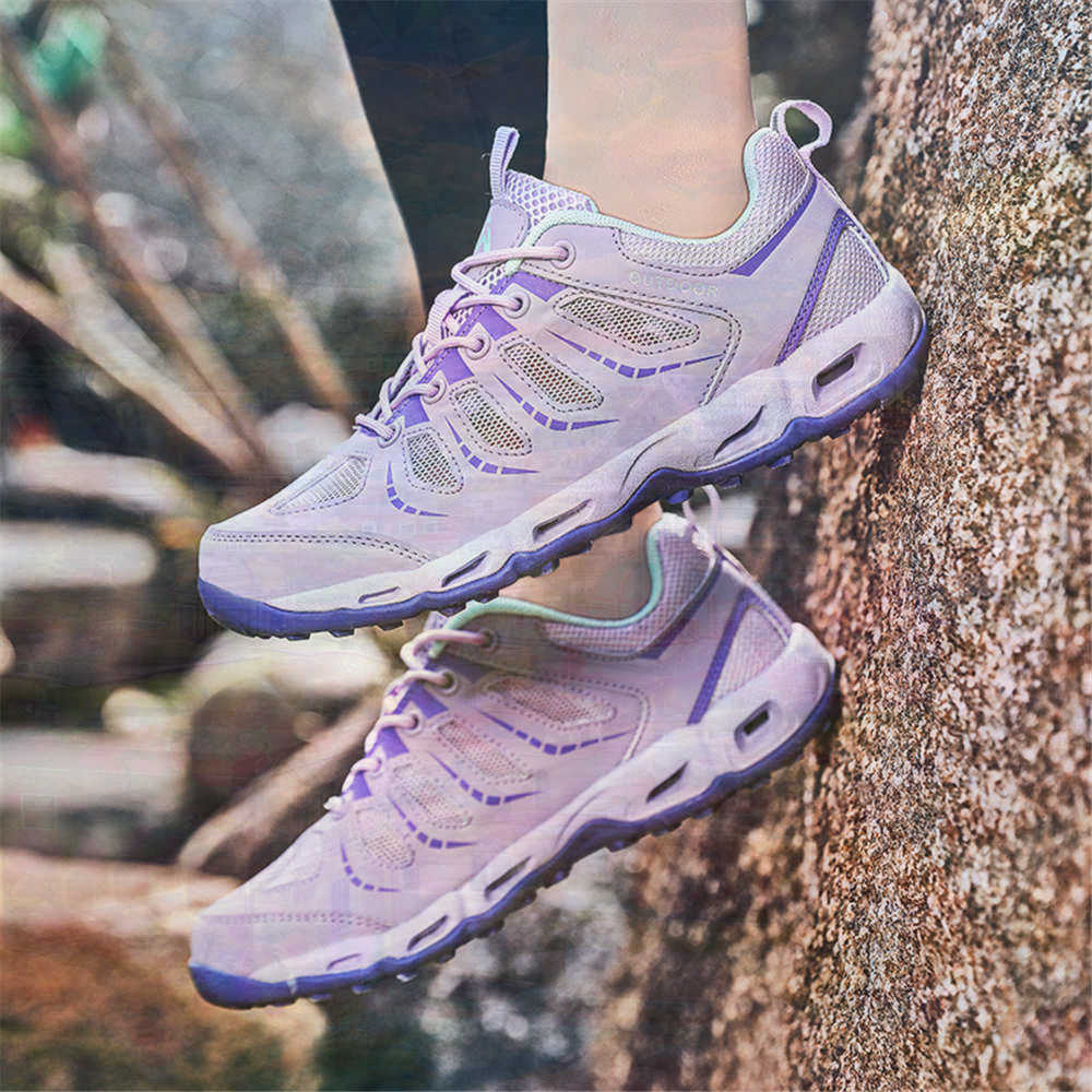 Sumer Round Tip Silver Sneaker - Tech Accessories Store ulasan dan harga